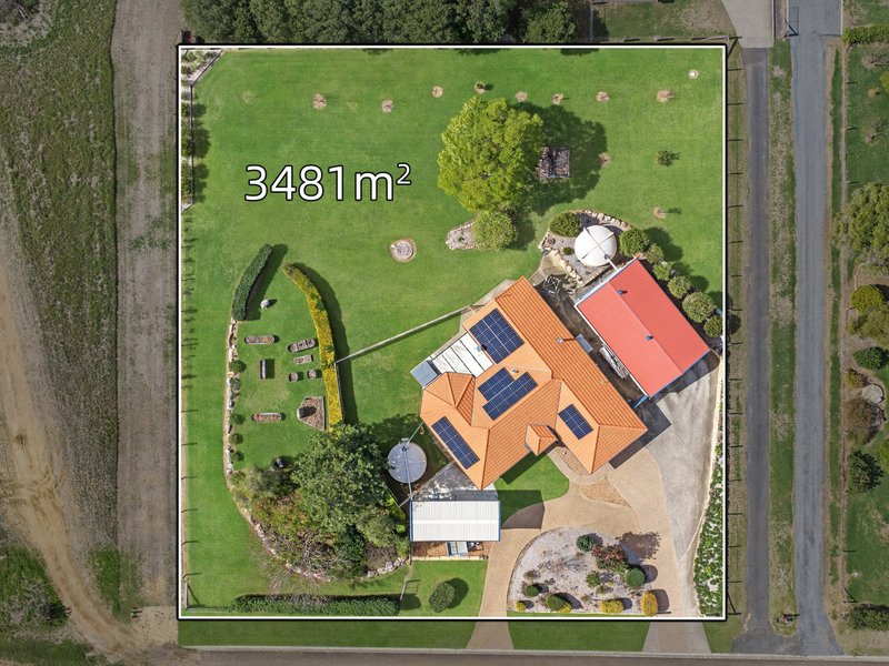 Photo - 13 North Street, Rosenthal Heights QLD 4370 - Image 5