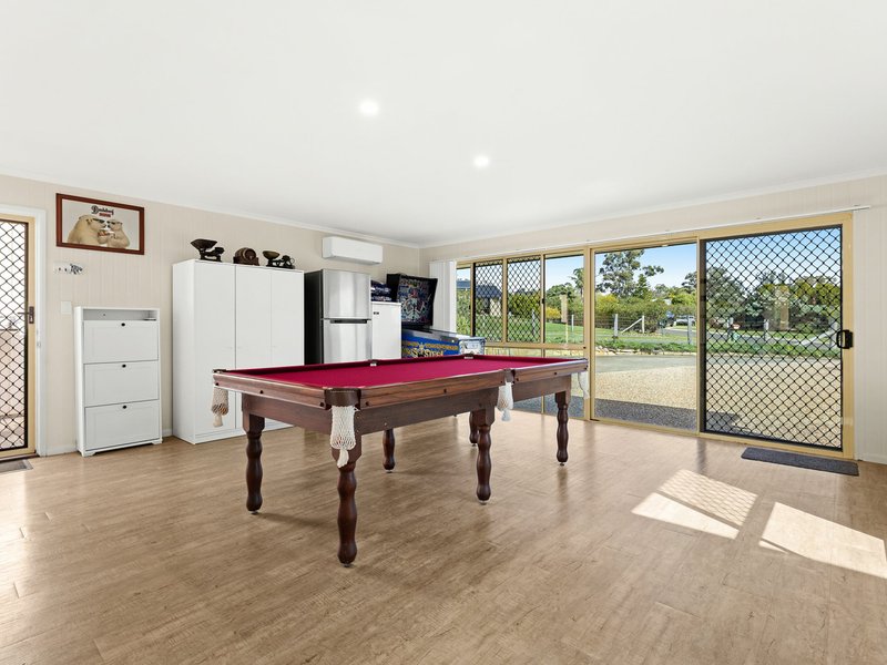 Photo - 13 North Street, Rosenthal Heights QLD 4370 - Image 15