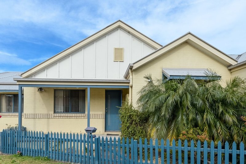 13 North Terrace, Dapto NSW 2530