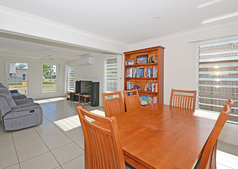 Photo - 13 Northshore Ave , Toogoom QLD 4655 - Image 5