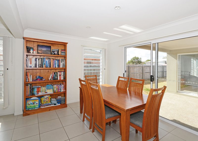 Photo - 13 Northshore Ave , Toogoom QLD 4655 - Image 6