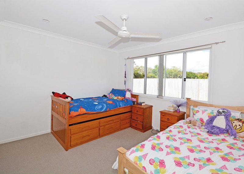 Photo - 13 Northshore Ave , Toogoom QLD 4655 - Image 11