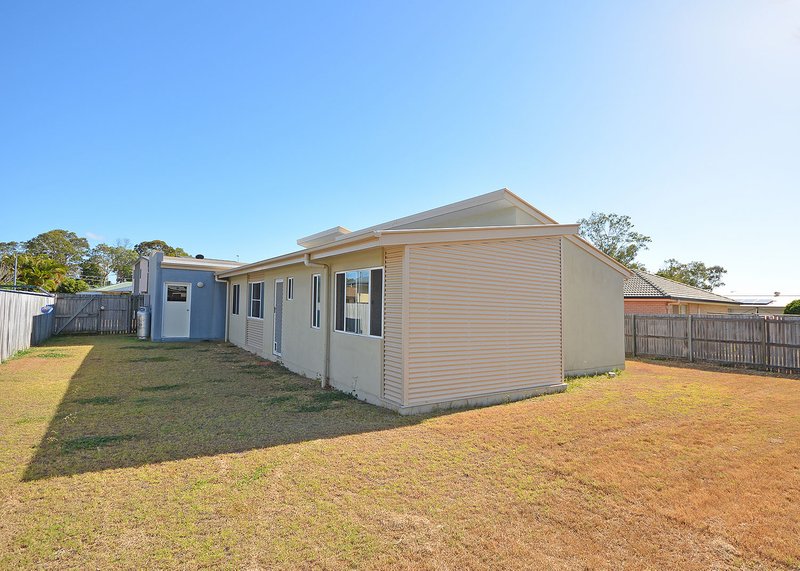 Photo - 13 Northshore Ave , Toogoom QLD 4655 - Image 18