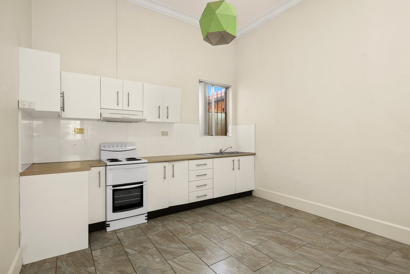Photo - 13 Northumberland Avenue, Stanmore NSW 2048 - Image 3