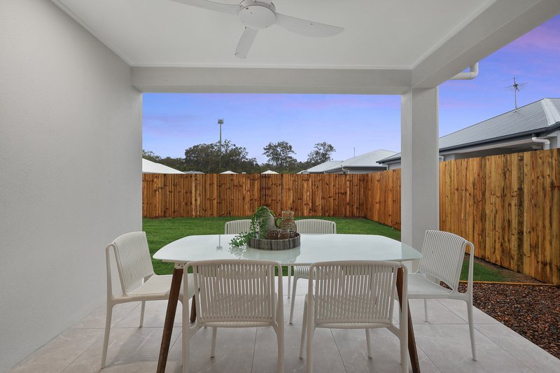 Photo - 13 Northumberland Street, Burpengary East QLD 4505 - Image 31