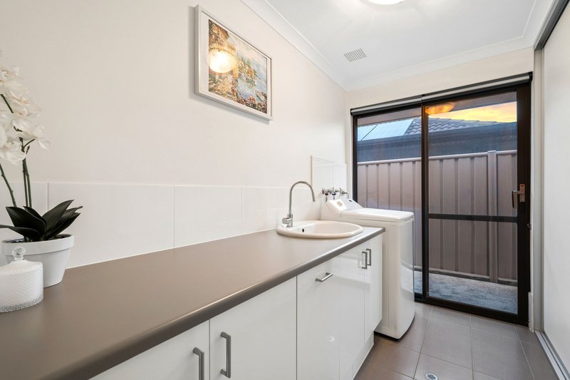 Photo - 13 Northwood Loop, Thornlie WA 6108 - Image 21