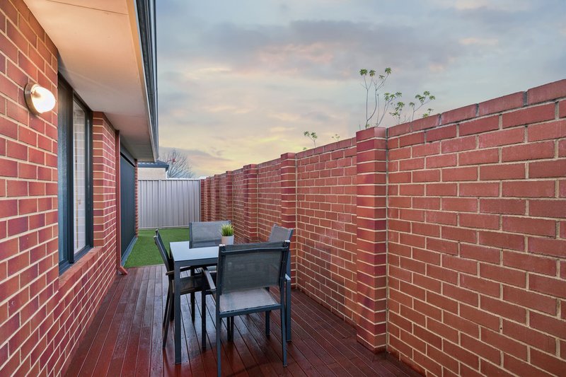 Photo - 13 Northwood Loop, Thornlie WA 6108 - Image 25