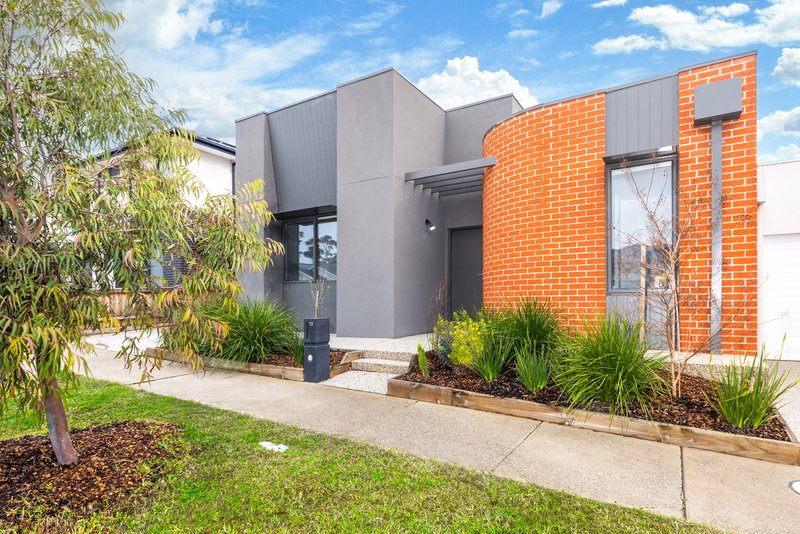 Photo - 13 Notch Road, Sunbury VIC 3429 - Image 1