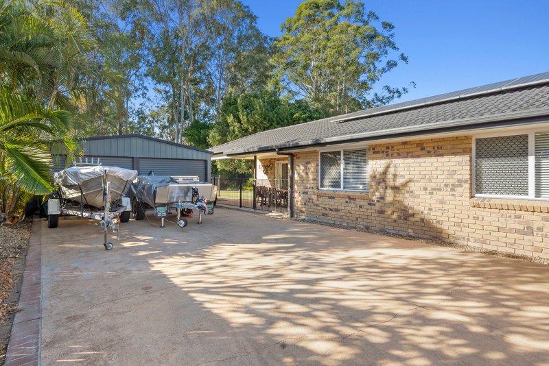 Photo - 13 Nottinghill Street, Birkdale QLD 4159 - Image 19