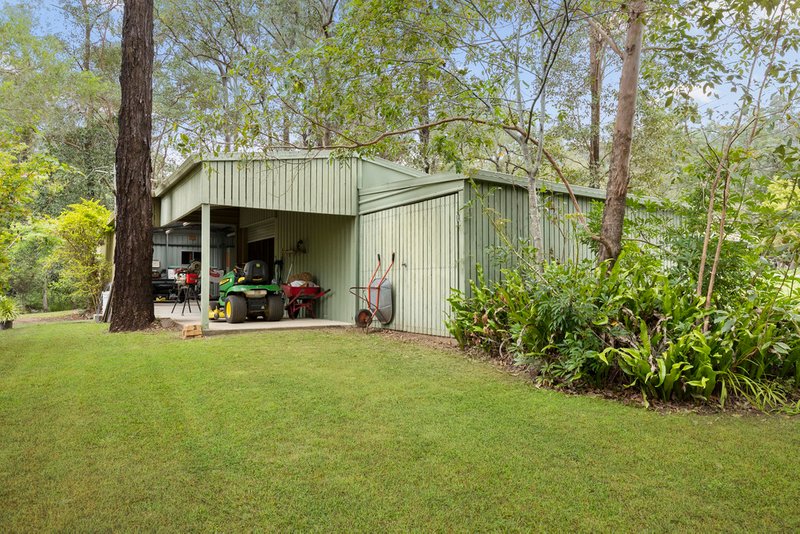 Photo - 13 Nullamanna Road, Camp Mountain QLD 4520 - Image 10