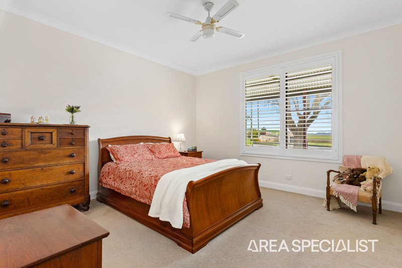 Photo - 13 Nyora Road, Poowong VIC 3988 - Image 10