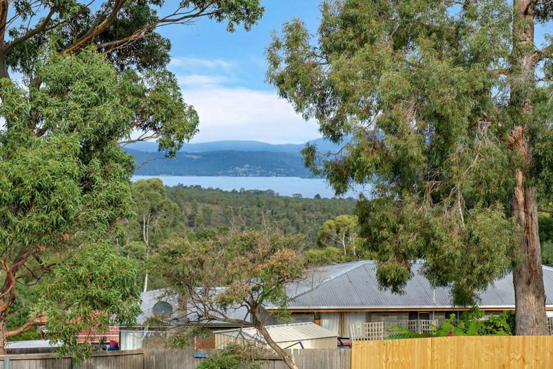 Photo - 13 Oak Court, Kingston TAS 7050 - Image 2