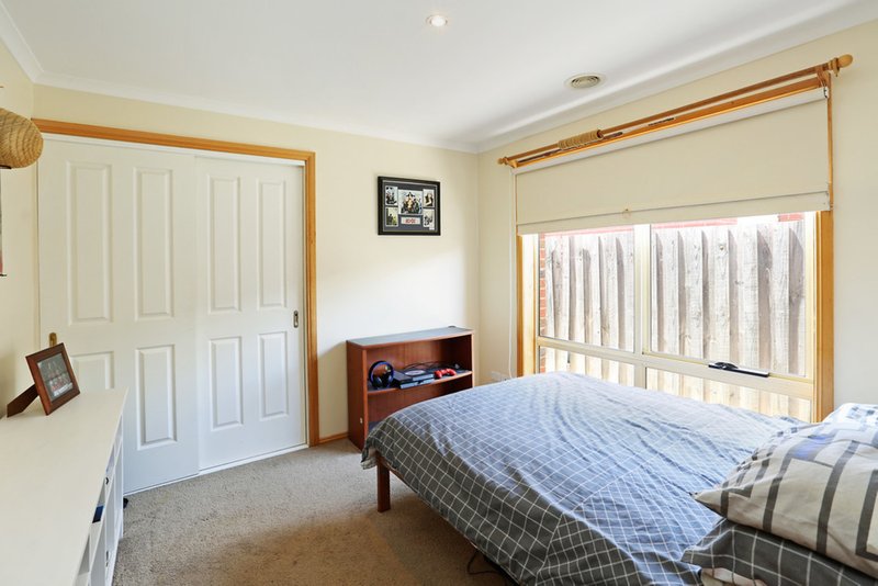 Photo - 13 Oak Court, Lara VIC 3212 - Image 7