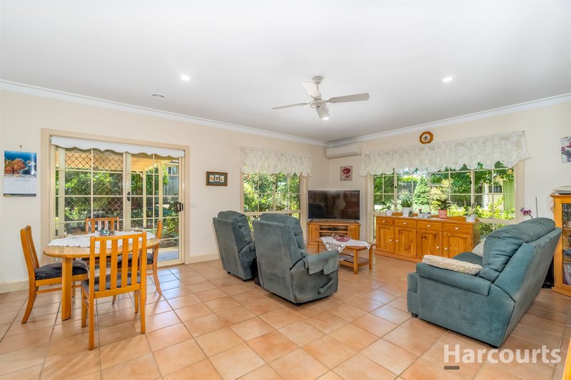 Photo - 13 Oak Court, Warragul VIC 3820 - Image 6