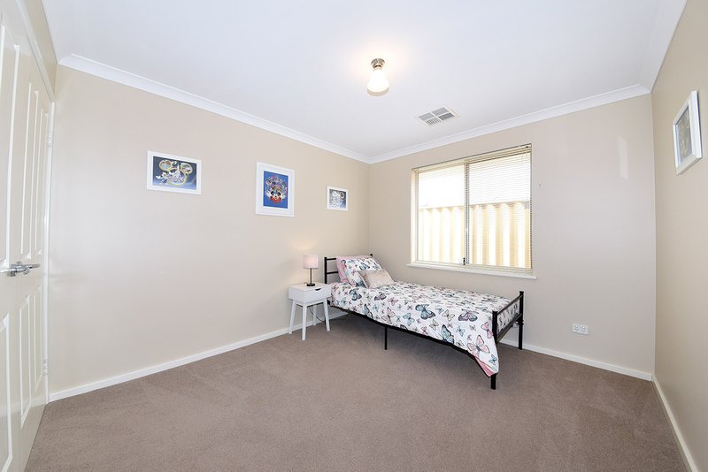 Photo - 13 Oakbank Crescent, Butler WA 6036 - Image 21