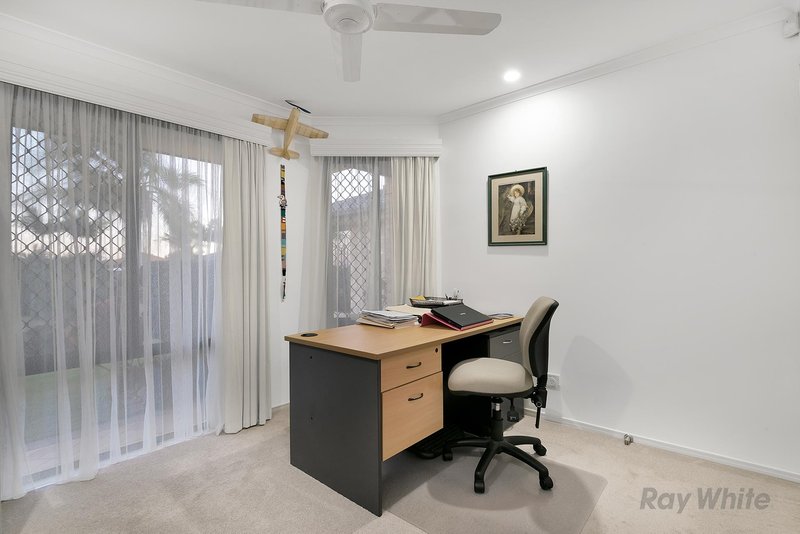 Photo - 13 Oakvale Street, Underwood QLD 4119 - Image 13