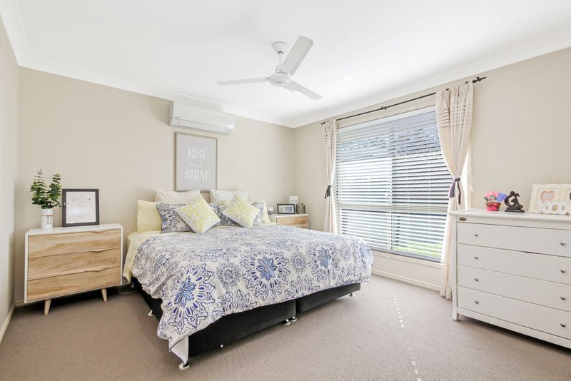 Photo - 13 Oasis Court, Morayfield QLD 4506 - Image 11