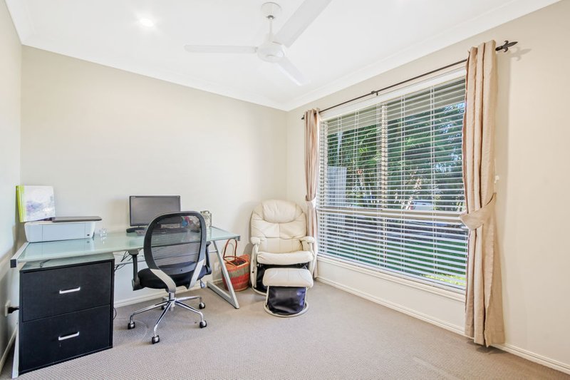 Photo - 13 Oasis Court, Morayfield QLD 4506 - Image 12