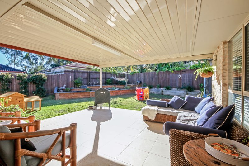 Photo - 13 Oasis Court, Morayfield QLD 4506 - Image 17