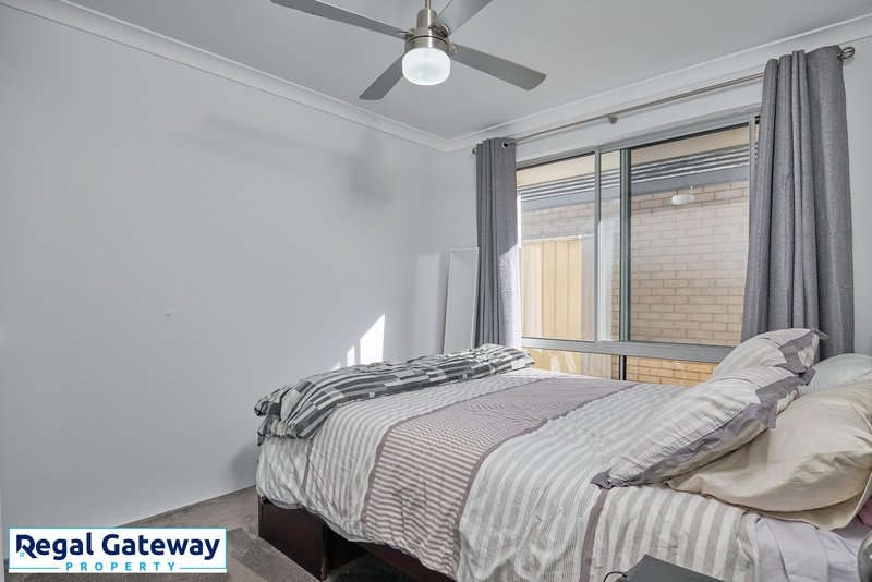 Photo - 13 Observatory Avenue, Aubin Grove WA 6164 - Image 9