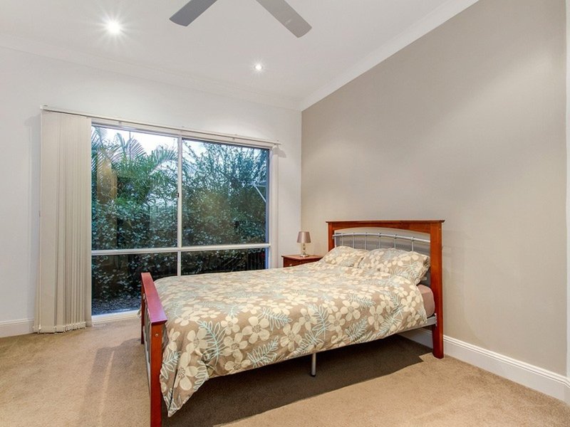 Photo - 13 Observatory Drive, Reedy Creek QLD 4227 - Image 14