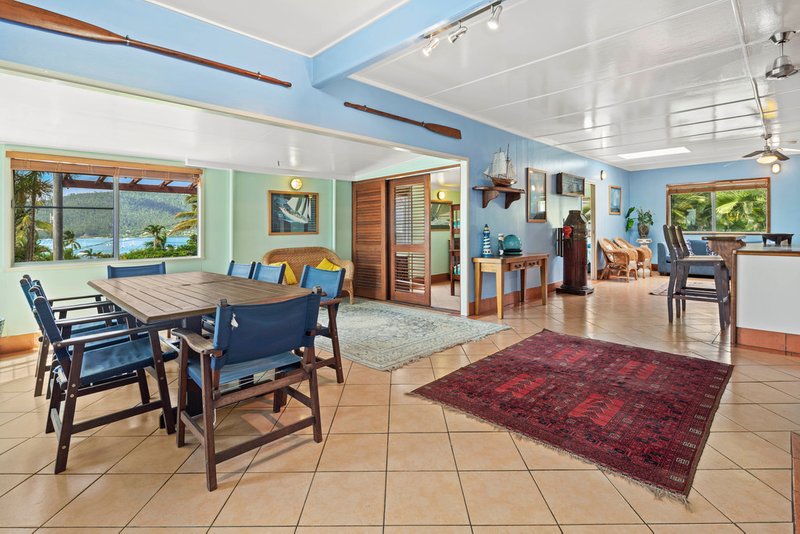 Photo - 13 Ocean View Avenue, Airlie Beach QLD 4802 - Image 2