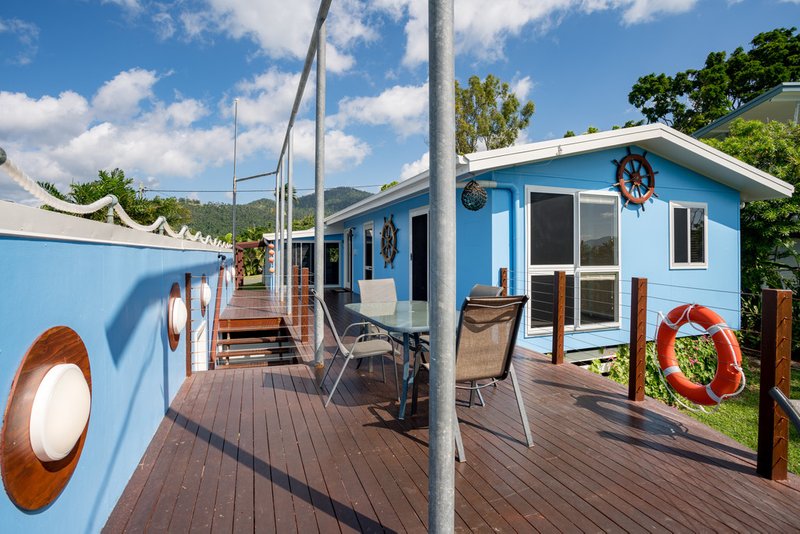 Photo - 13 Ocean View Avenue, Airlie Beach QLD 4802 - Image 24