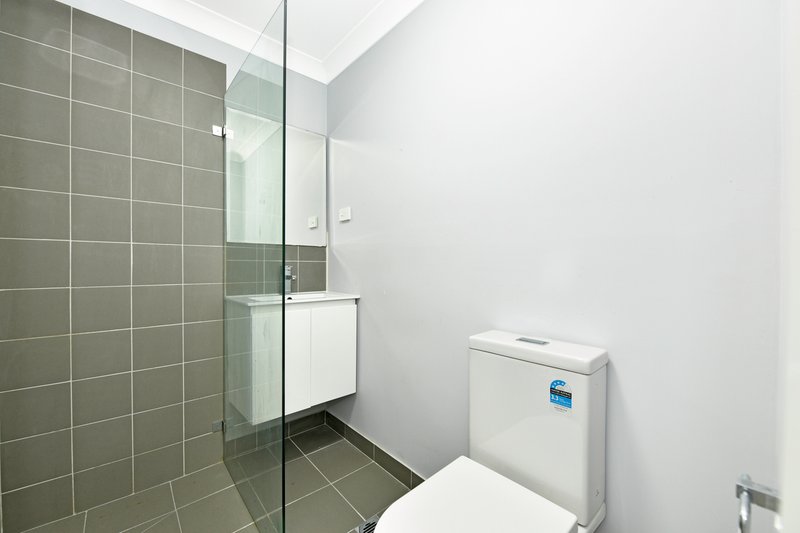 Photo - 13 Orana Place, Greenacre NSW 2190 - Image 10