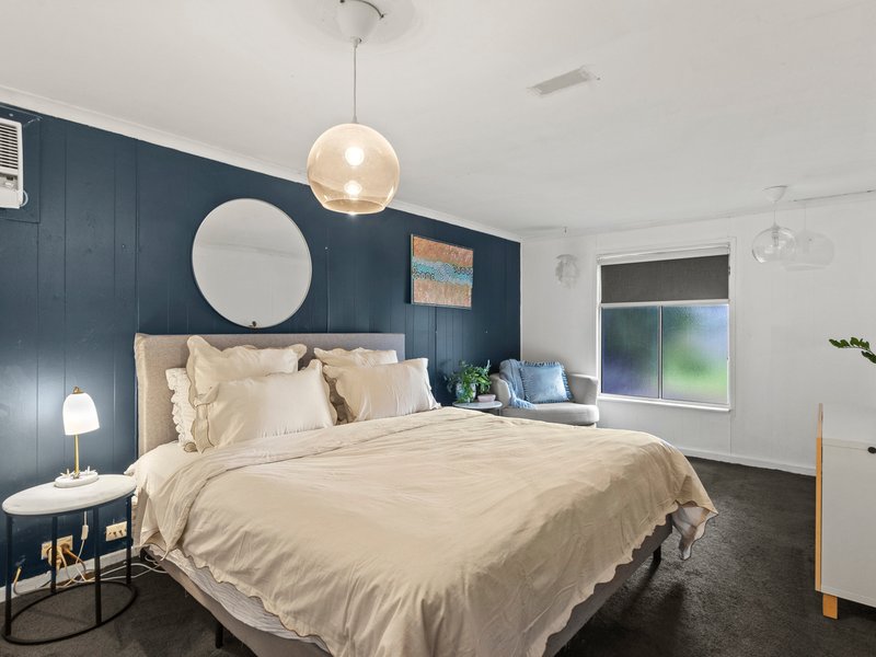 Photo - 13 Ormiston Road, Morphett Vale SA 5162 - Image 8