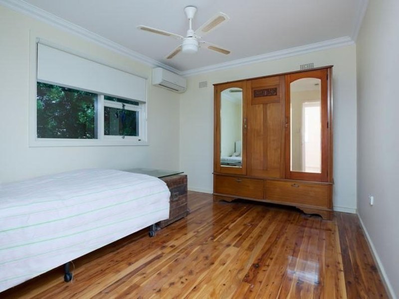 Photo - 13 O'Shannassy Street, Mount Pritchard NSW 2170 - Image 8