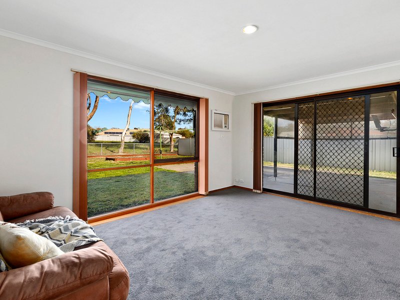 Photo - 13 O'Sullivan Road, Seymour VIC 3660 - Image 11