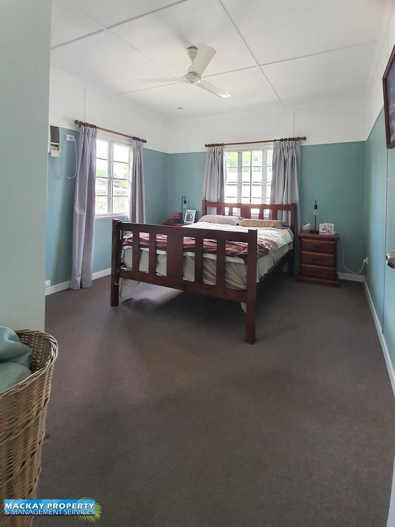 Photo - 13 Oxford Street, Nebo QLD 4742 - Image 13