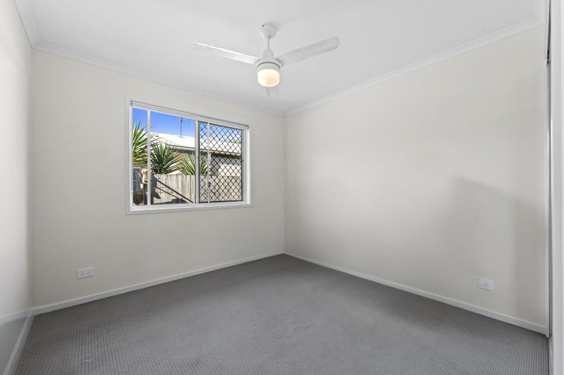 Photo - 13 Palmerston Crescent, Beerwah QLD 4519 - Image 8
