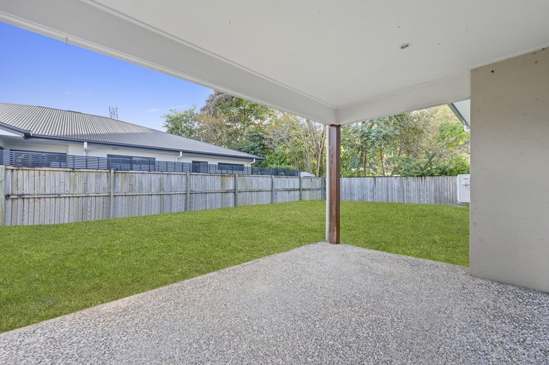 Photo - 13 Palmerston Crescent, Beerwah QLD 4519 - Image 14