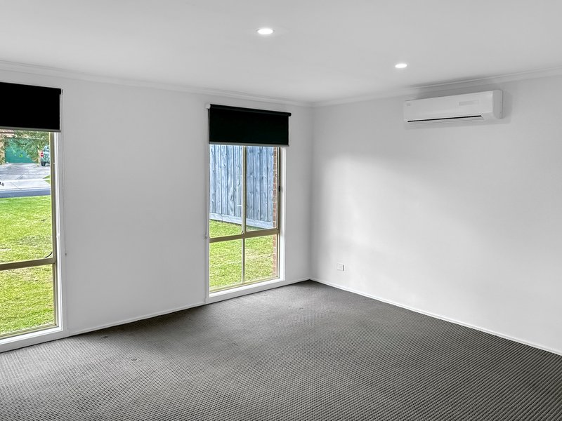 Photo - 13 Parkgate Lane, Grovedale VIC 3216 - Image 6