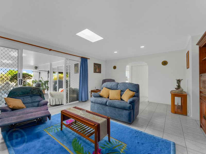 Photo - 13 Parklands Circuit, Boondall QLD 4034 - Image 7