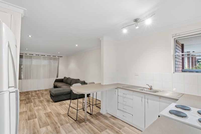 Photo - 13 Parkview Parade, Redcliffe WA 6104 - Image 6