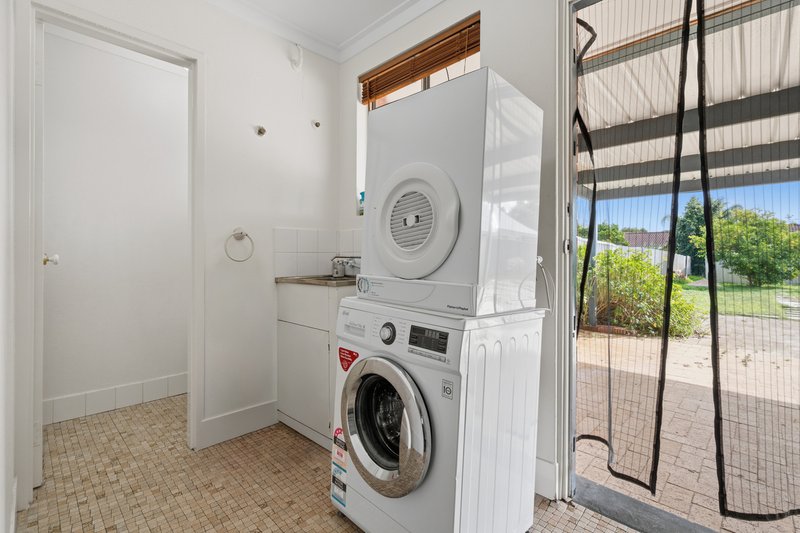 Photo - 13 Parkview Parade, Redcliffe WA 6104 - Image 12