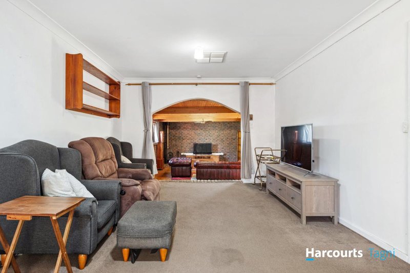 Photo - 13 Parkview Rise, Hackham SA 5163 - Image 4