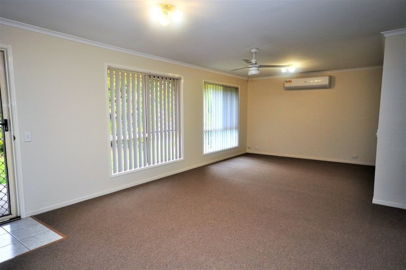 Photo - 13 Paterson Place, Narangba QLD 4504 - Image 4