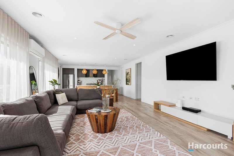 Photo - 13 Pathfield Street, Corio VIC 3214 - Image 2
