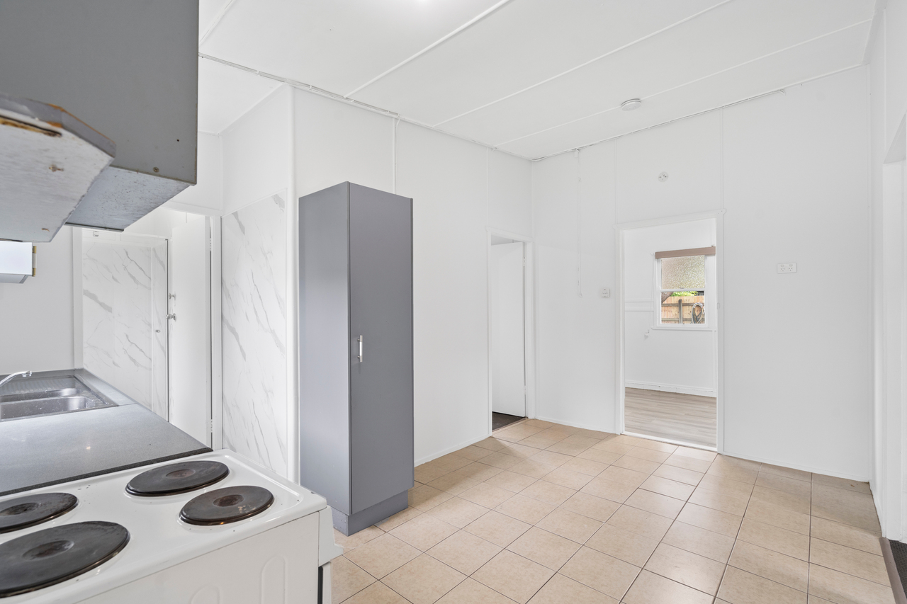 3-bedroom house at 13 Patricia Avenue, Woodridge, QLD 4114, Logan, Queensland