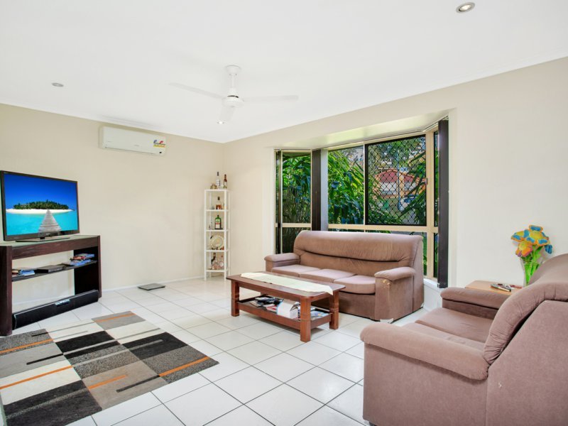 Photo - 13 Paul Court, Carrara QLD 4211 - Image 5