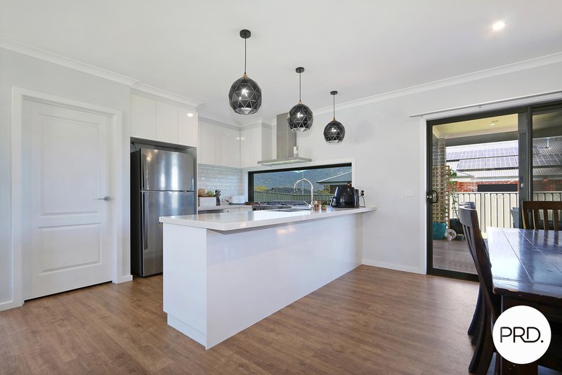 Photo - 13 Pearce Street, Tangambalanga VIC 3691 - Image 3