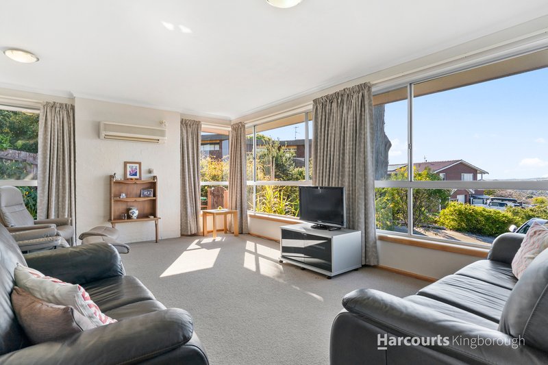 Photo - 13 Pearl Place, Blackmans Bay TAS 7052 - Image 5