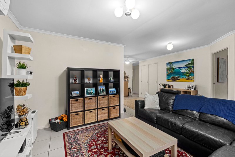 Photo - 13 Pelewan Court, Tanah Merah QLD 4128 - Image 2