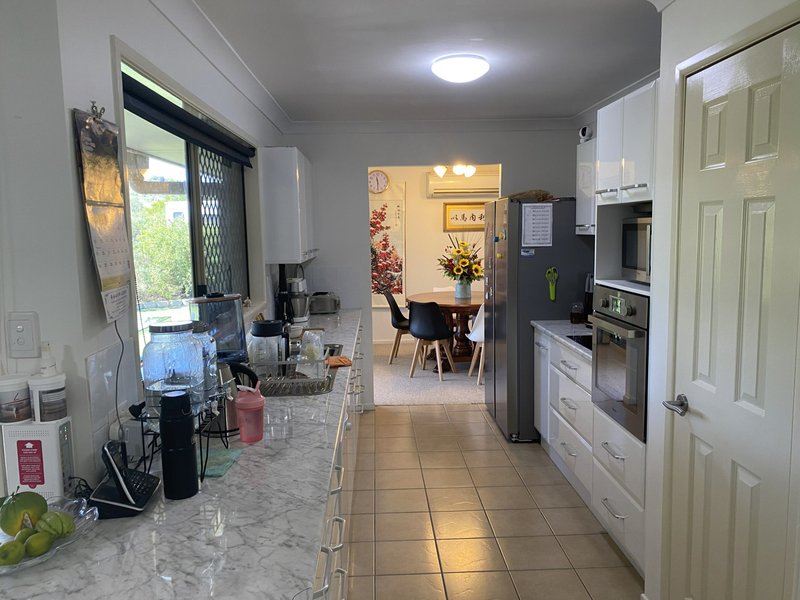 Photo - 13 Peppertree Place, Plainland QLD 4341 - Image 6