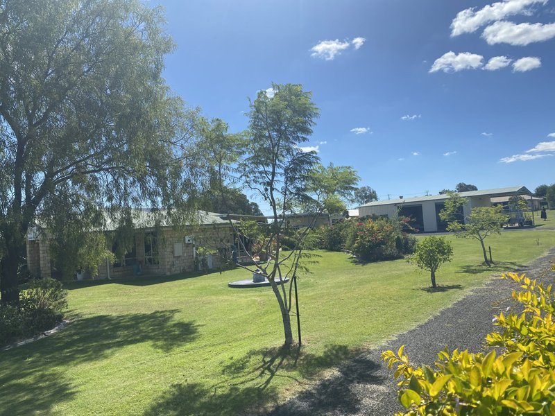 Photo - 13 Peppertree Place, Plainland QLD 4341 - Image 11