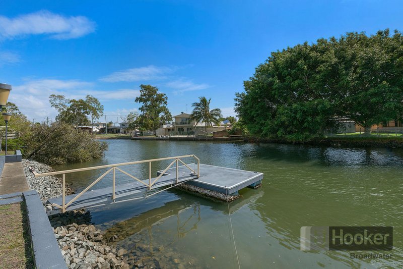 Photo - 13 Perry Place, Biggera Waters QLD 4216 - Image 17