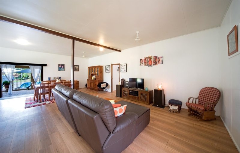 Photo - 13 Peters Avenue, Midge Point QLD 4799 - Image 13